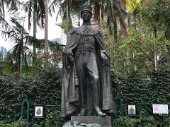 09 Statue of King George VI by Gilbert Ledward in 1958 in Hong Kong Zoological and Botanical Gardens